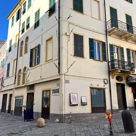 2 Proche Theatre Et Apartment