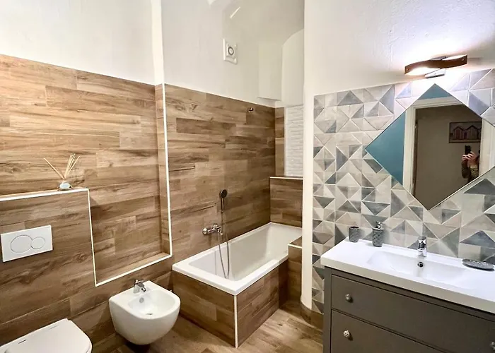 2 Proche Théâtre Et Appartement *